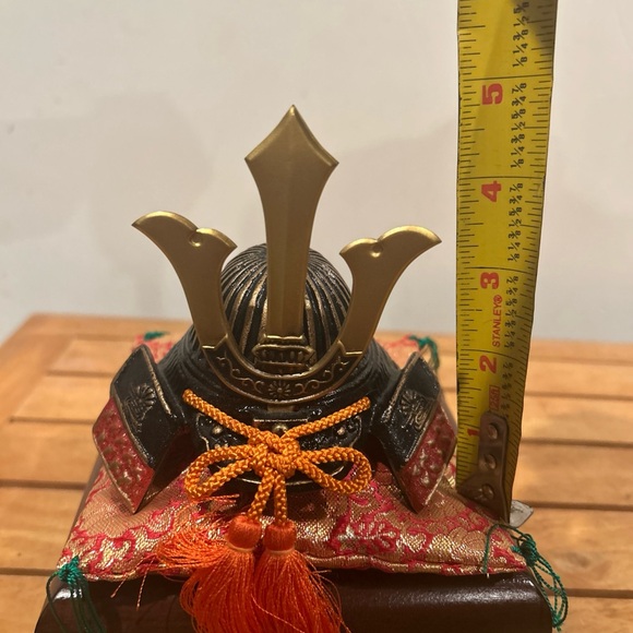 VINTAGE JAPANESE CAST IRON SAMURI WARRIOR KABUKO ARMOR HELMET REPLICA - Picture 12 of 13